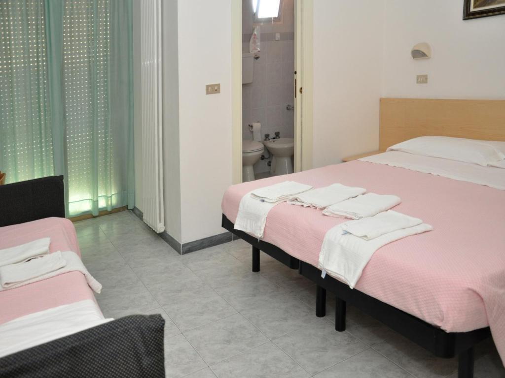 Hotel Peonia Rimini Pokoj fotografie